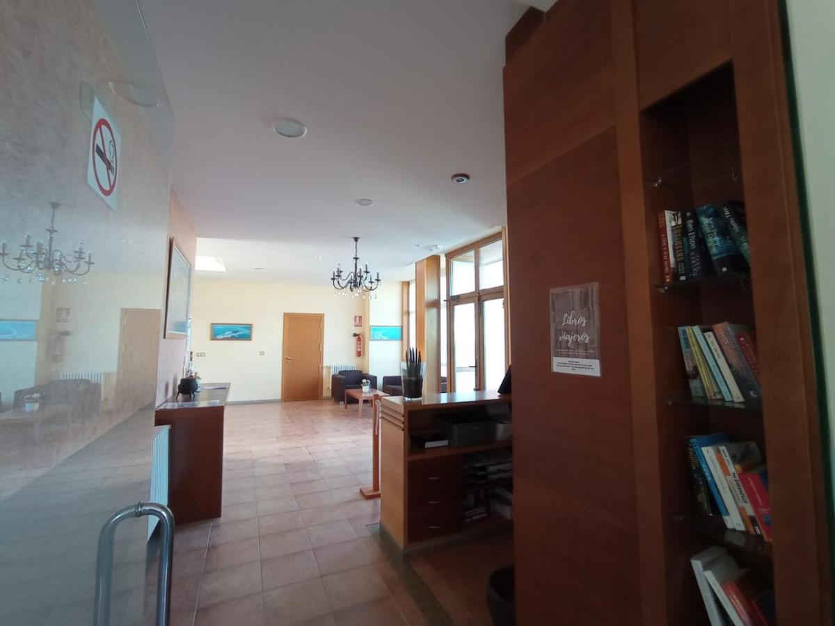 Hotel A Raina Ойя Экстерьер фото