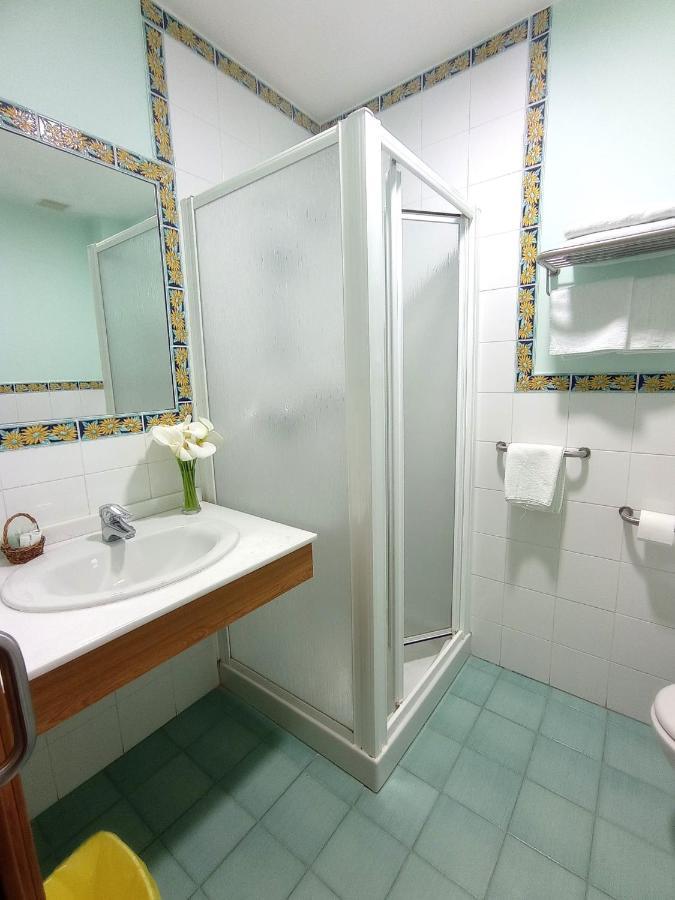 Hotel A Raina Ойя Экстерьер фото